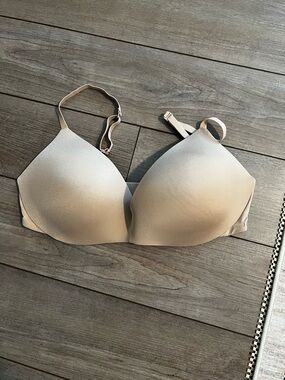 SKIMS Sculpting Nude Smooth T-Shirt Bra